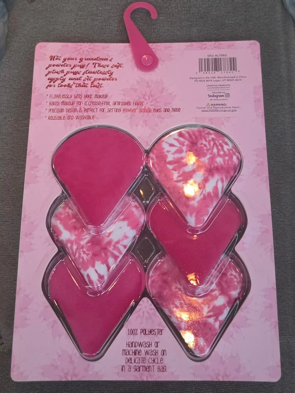 Addy-Lu 6pk Pink & White Plush Powder Puffs - BNIB